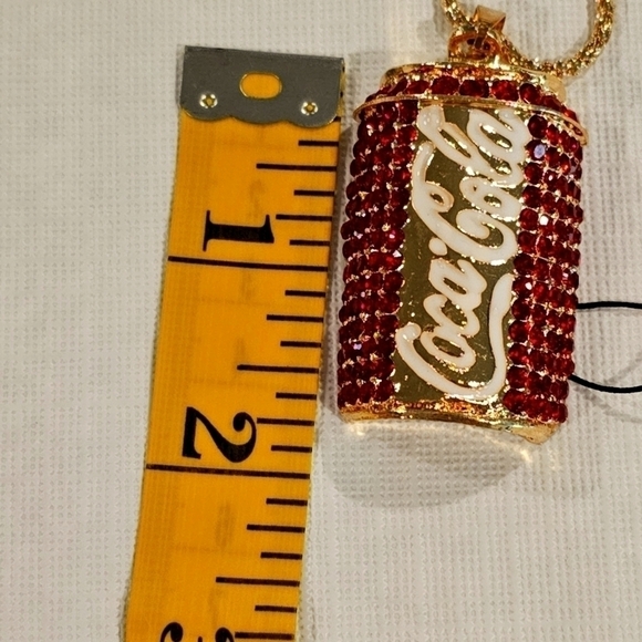 BETSEY Johnson 28" Shiny Red Enamel & Rhinestone Coca Cola neckl… - Picture 3 of 11